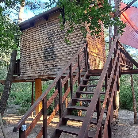 Treehouses Glamping Robinson Сasa de vacaciones