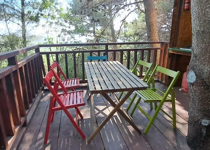 Σπίτι διακοπών Treehouses Glamping Robinson