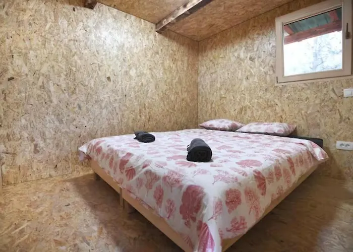 Σπίτι διακοπών Treehouses Glamping Robinson