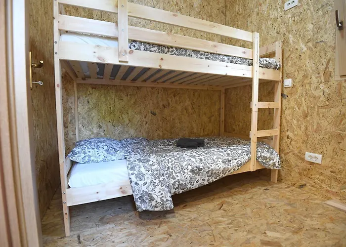 Σπίτι διακοπών Treehouses Glamping Robinson *